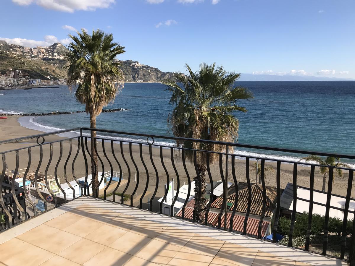 Hotel La Sirenetta Giardini Naxos Bagian luar foto